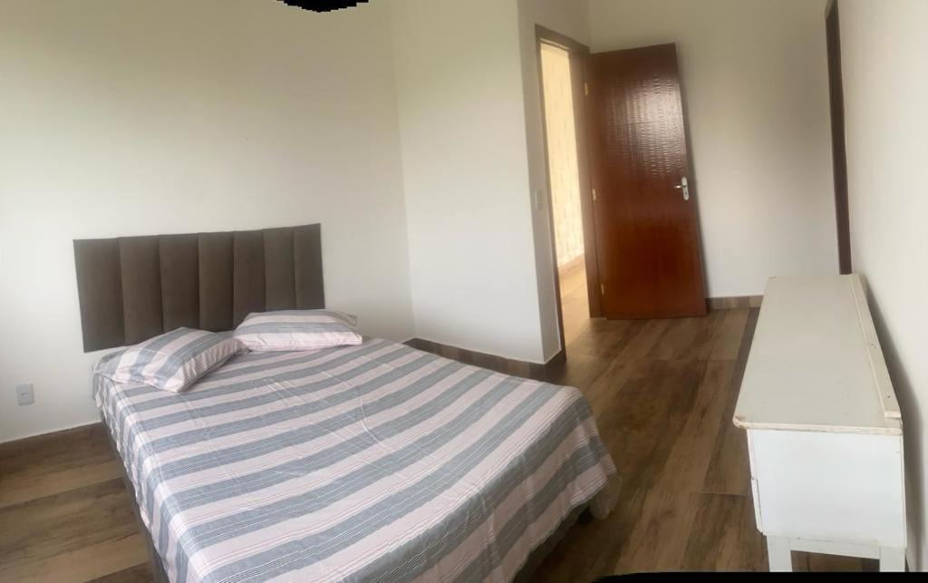 Residencial Linda Vista Casa Azul Hotel Mateus Leme Bagian luar foto